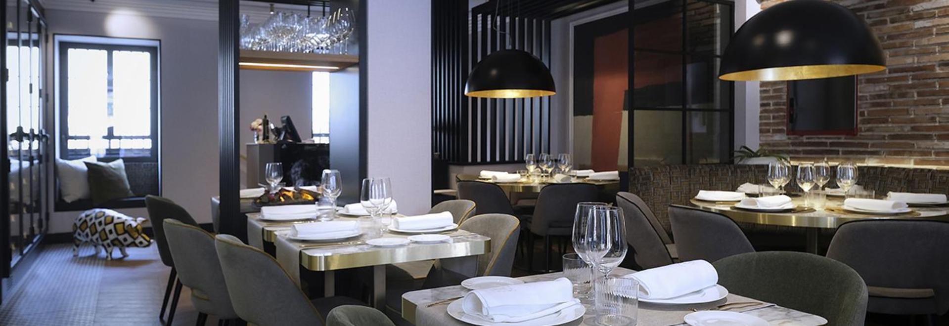Exclusive Quietness In The Heart Of Madrid With Public Parking, Breakfast, 2 Bathrooms Екстериор снимка