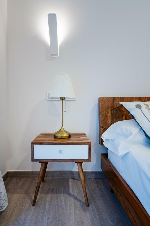 Exclusive Quietness In The Heart Of Madrid With Public Parking, Breakfast, 2 Bathrooms Екстериор снимка