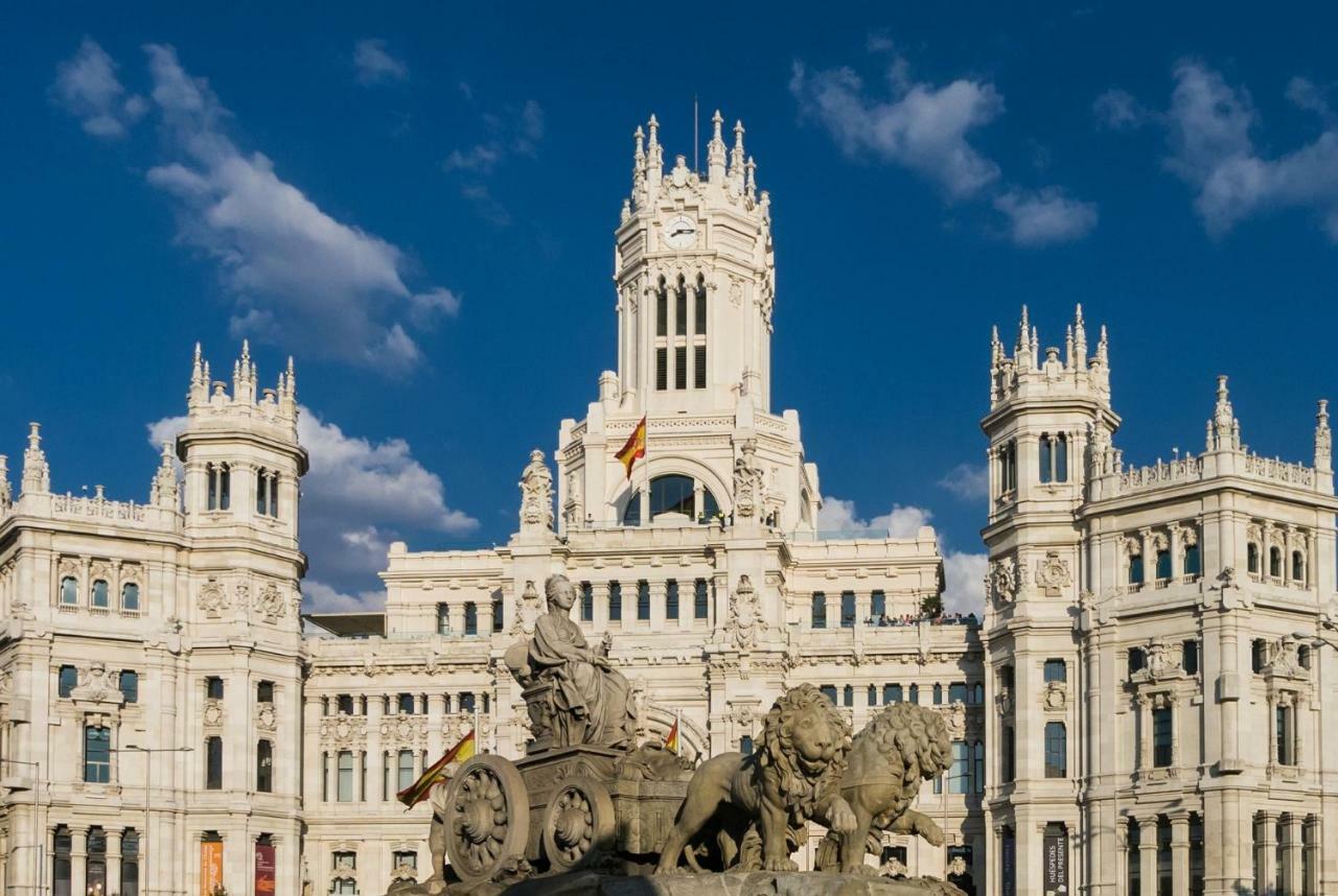 Exclusive Quietness In The Heart Of Madrid With Public Parking, Breakfast, 2 Bathrooms Екстериор снимка